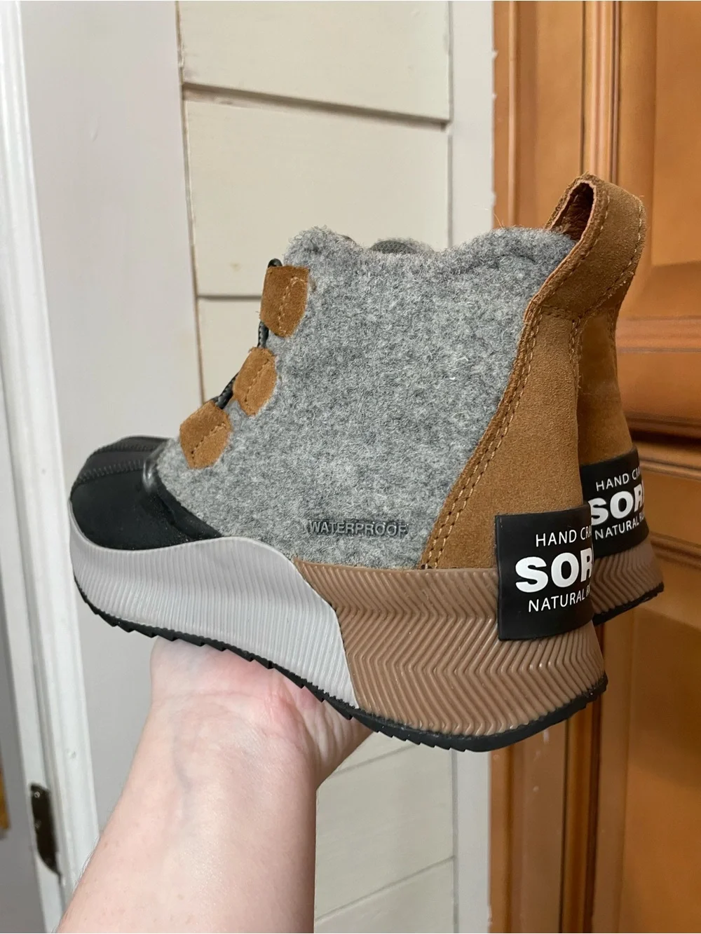 SOREL Kids Out N About IV Classic waterproof boot Kids 1